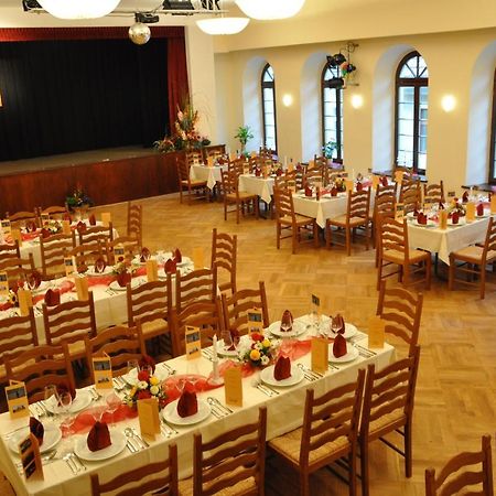 Hotel Goldner Loewe Stolpen Extérieur photo